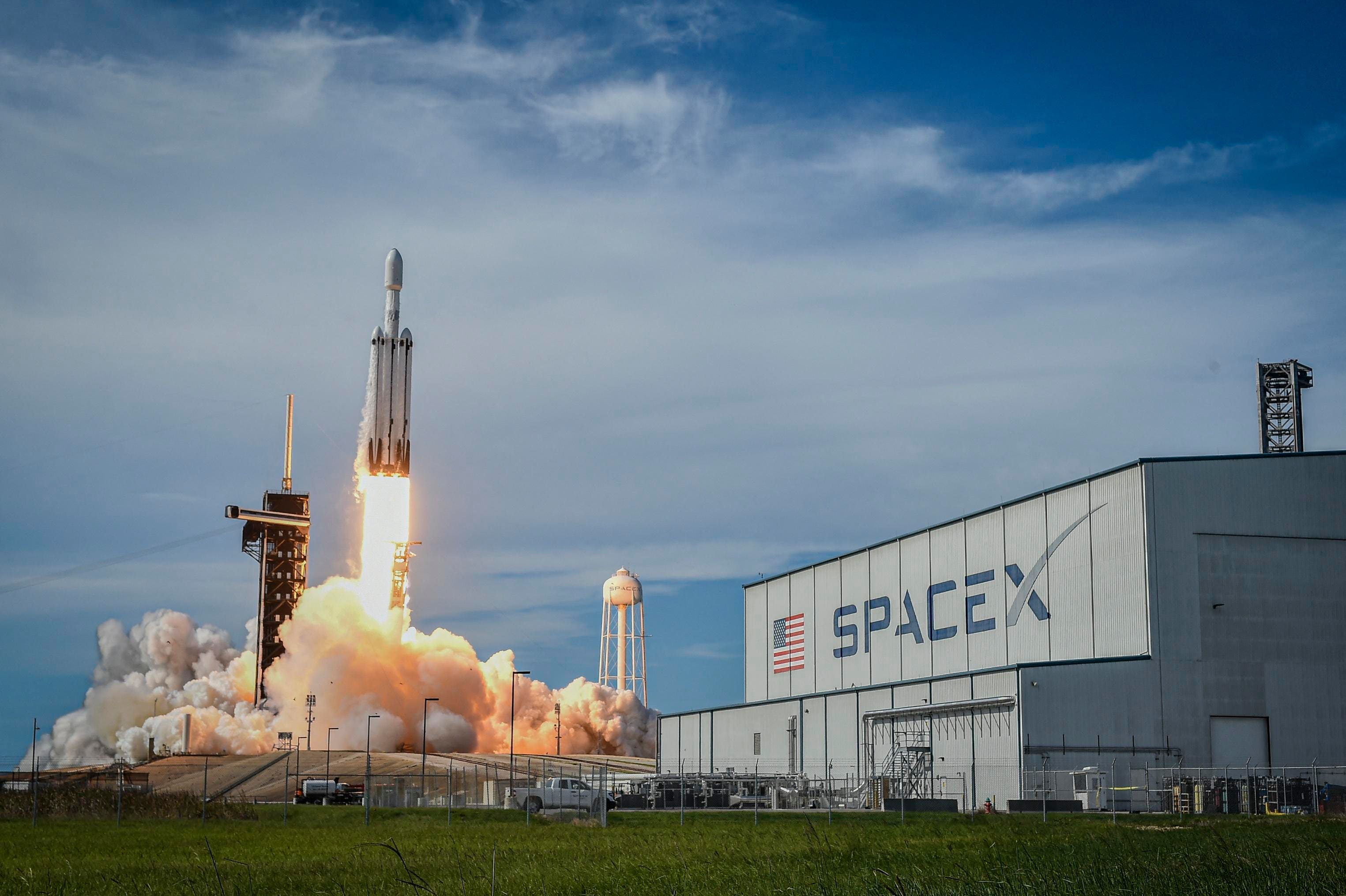 SpaceX Aims for Astronomical Valuation with Historic IPO