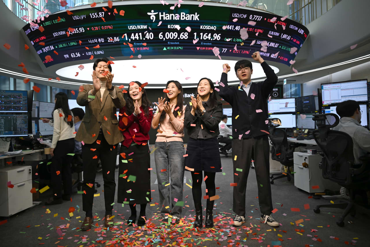 Chip Cycle Underrated by Markets: Goldman Sachs' Bold Prediction