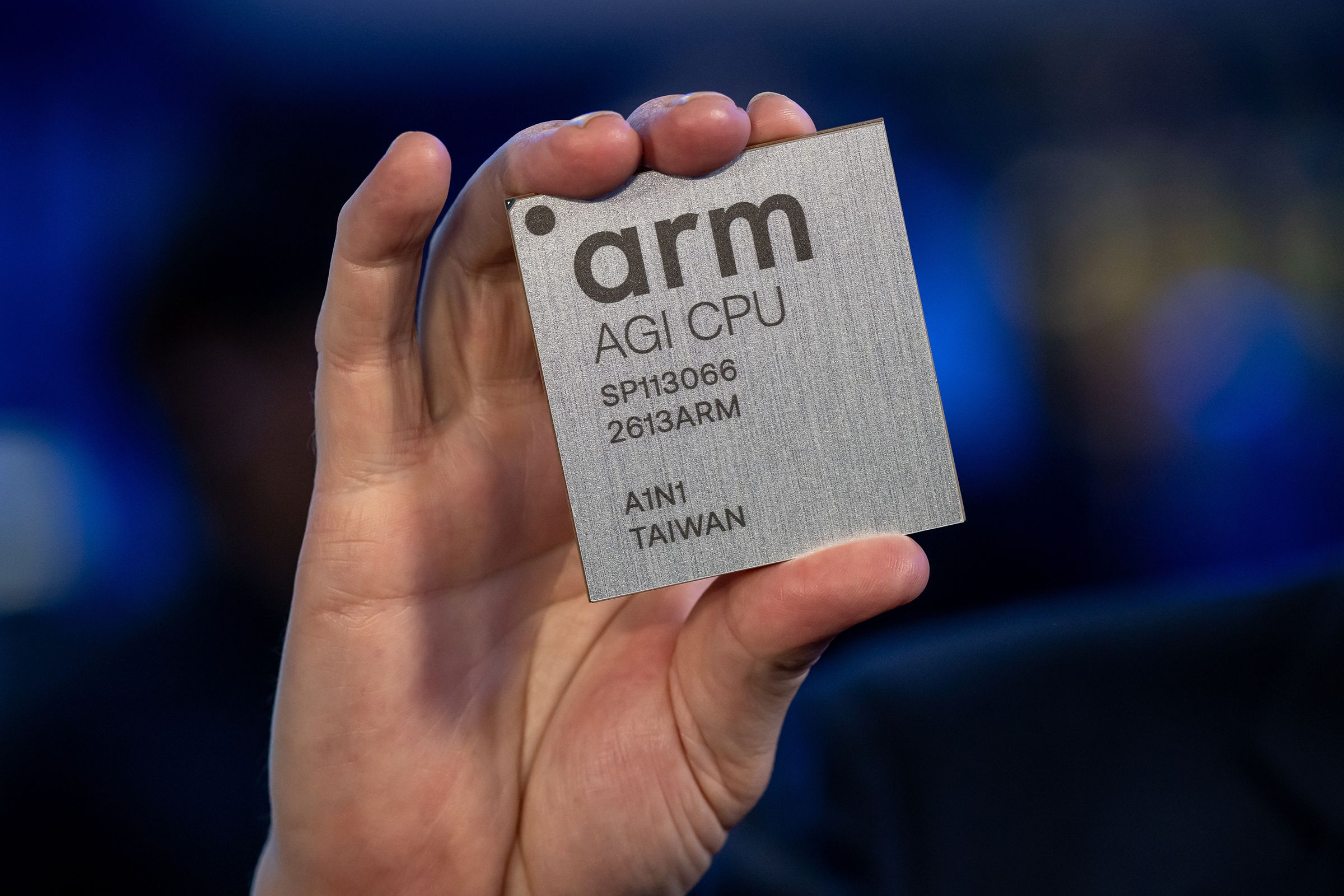 UK Eyes State-Backed Chip Boost