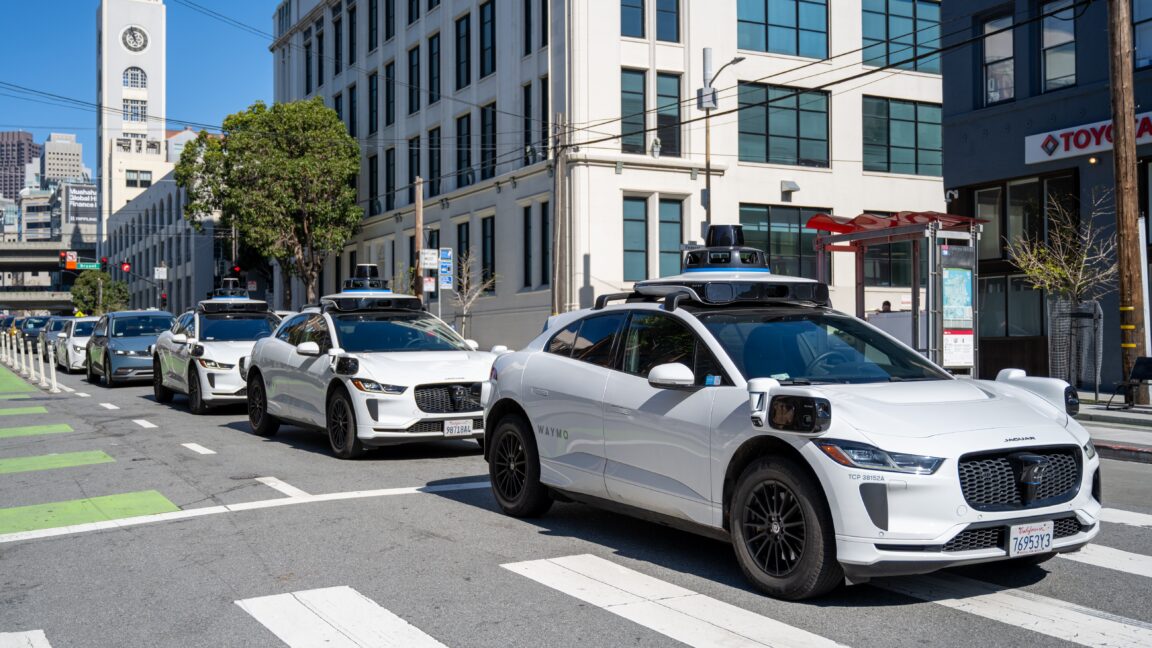 Robotaxis: The Future of Urban Commutes or Just Another Ride?