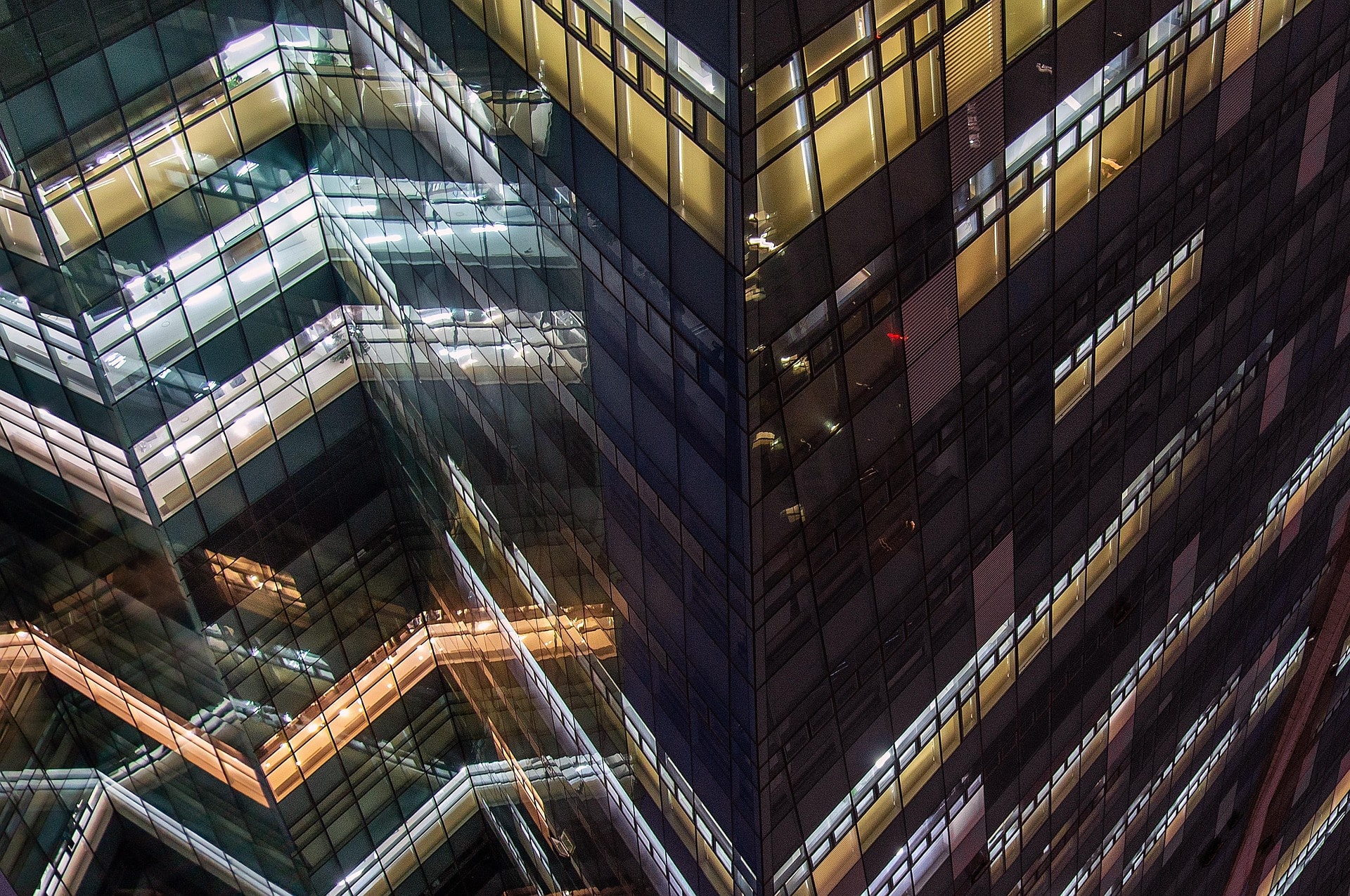 AI's Pressure Cooker: Rethinking Business Continuity in the Age of Algorithms