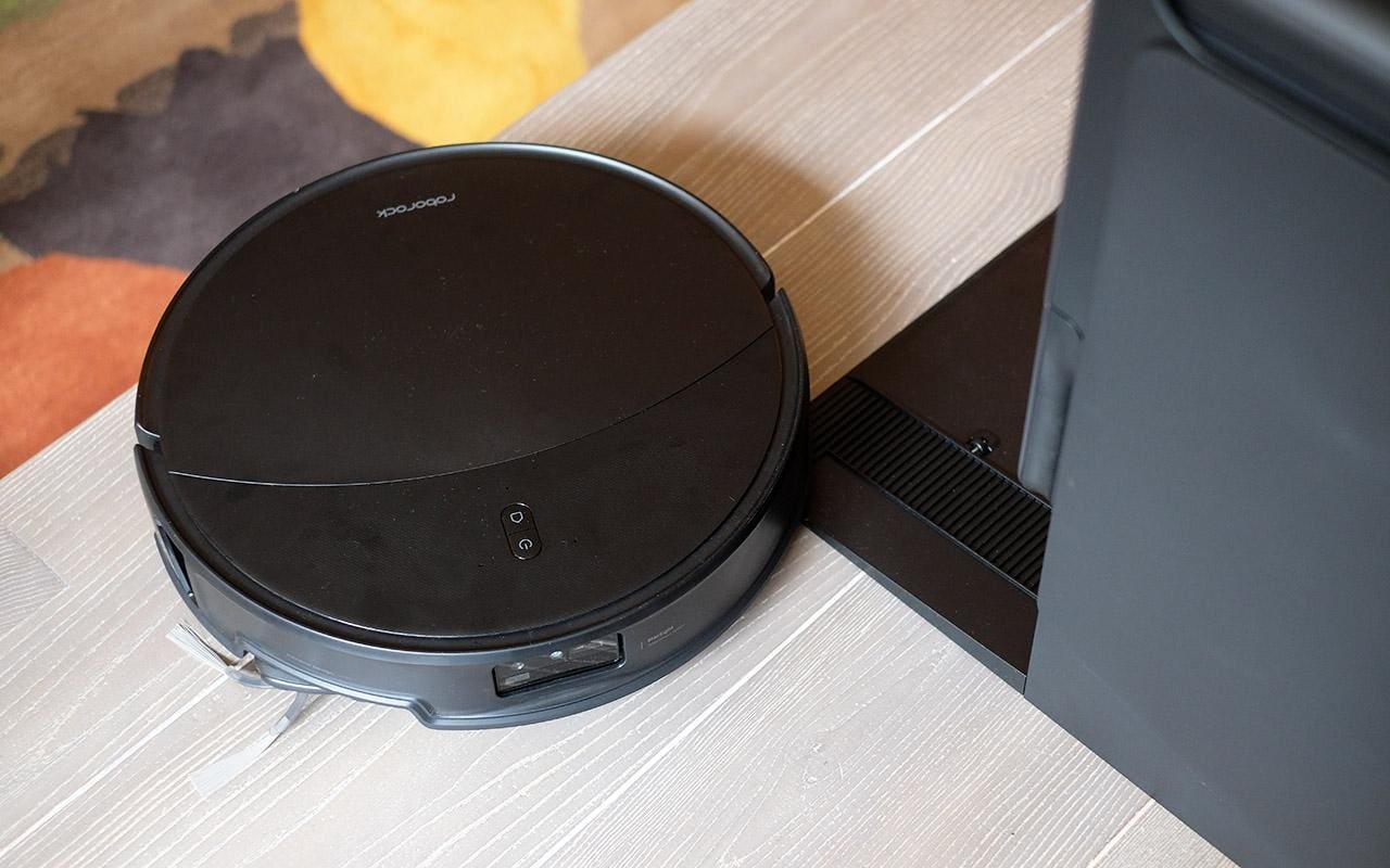 Roborock Saros 20: The Tech Wizardry We Didn't Ask For