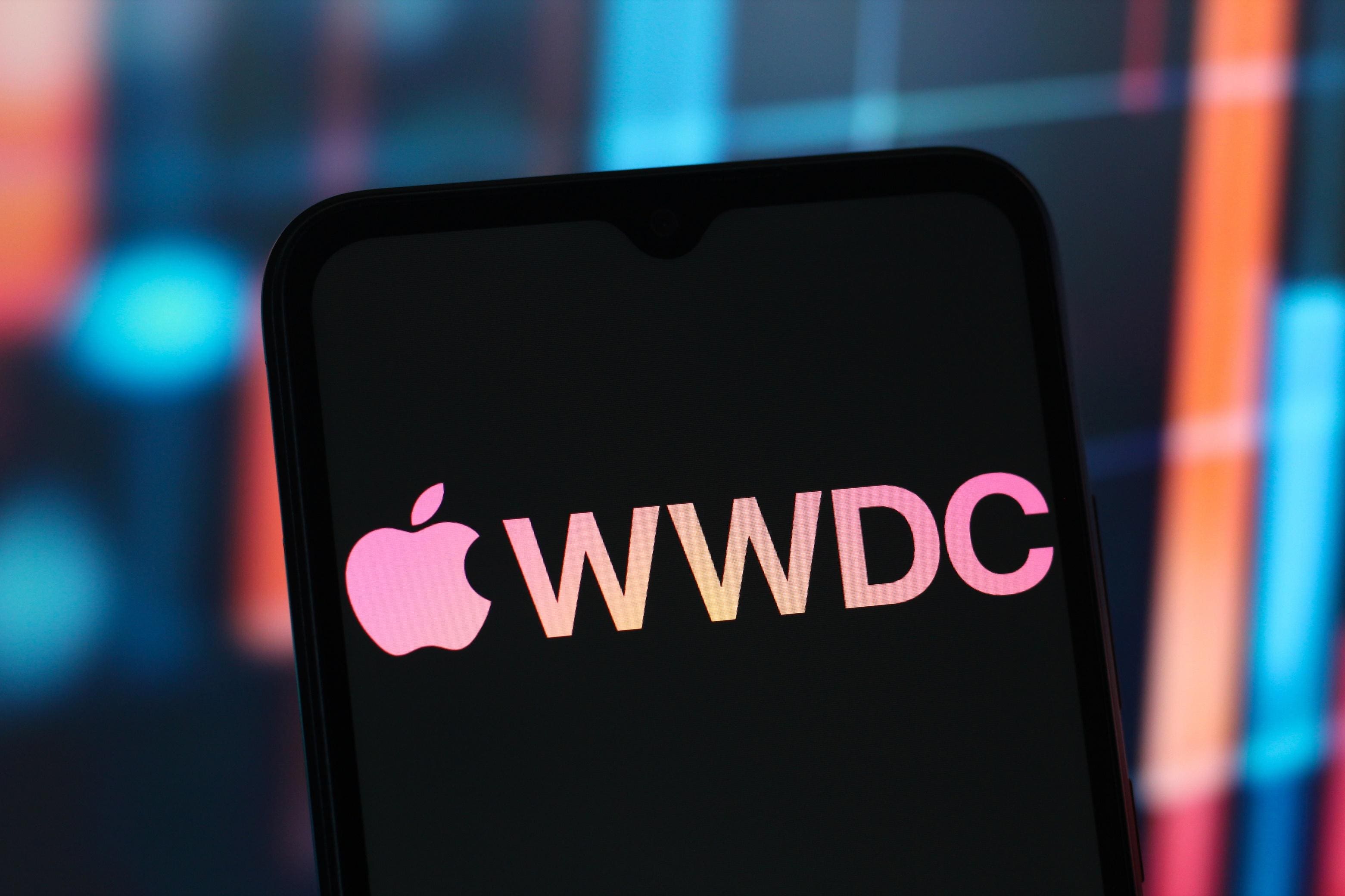 Apple's AI Ambitions and the Road Ahead for Siri in Smart Homes