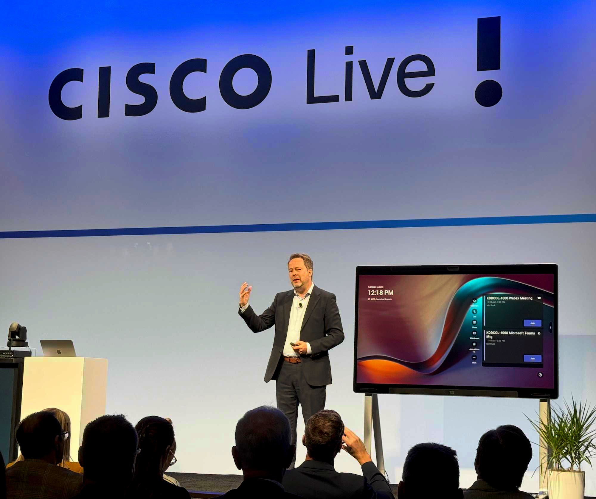 Cisco's Bold AI Move: The New Mastermind of Enterprise Infrastructure