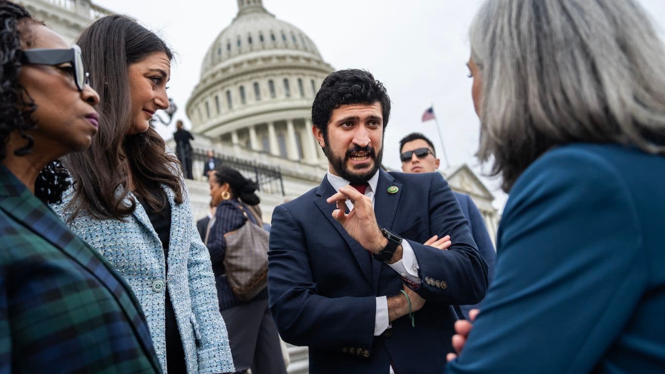 Progressives Aim to Unite and Conquer: A Strategic Shift