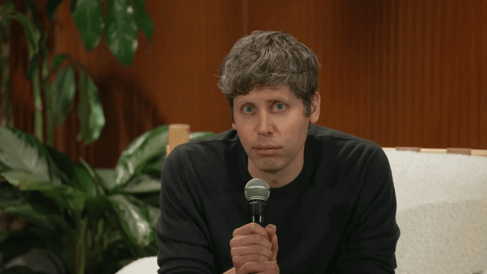 Sam Altman's Leadership Style: A Magnet or a Repellent for OpenAI?